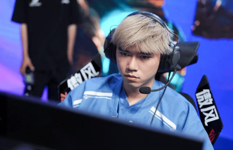 们应该选一 们应该选一