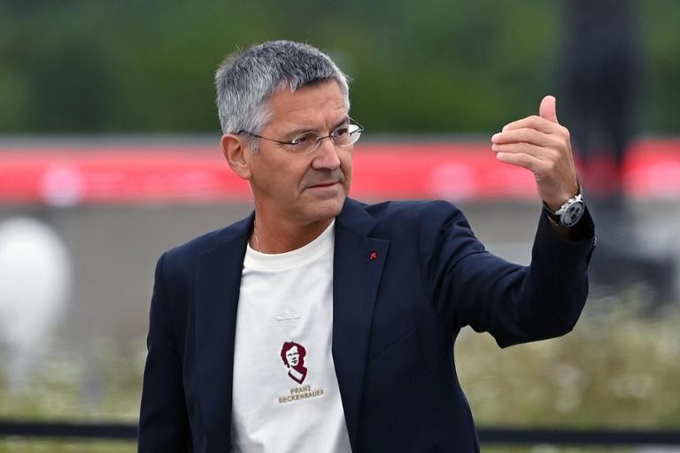 国杯决赛, 谈即将开始