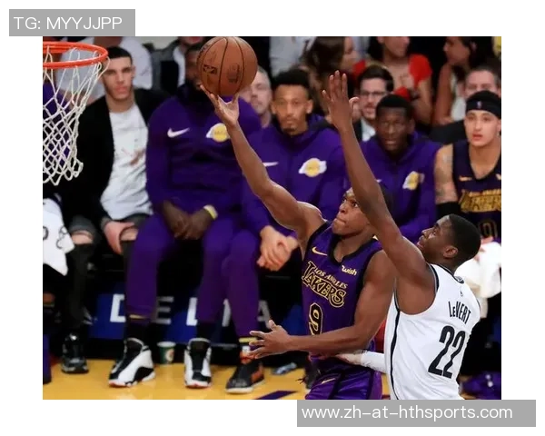 2021年NBA常规赛精彩对决篮网与湖人巅峰对决回顾